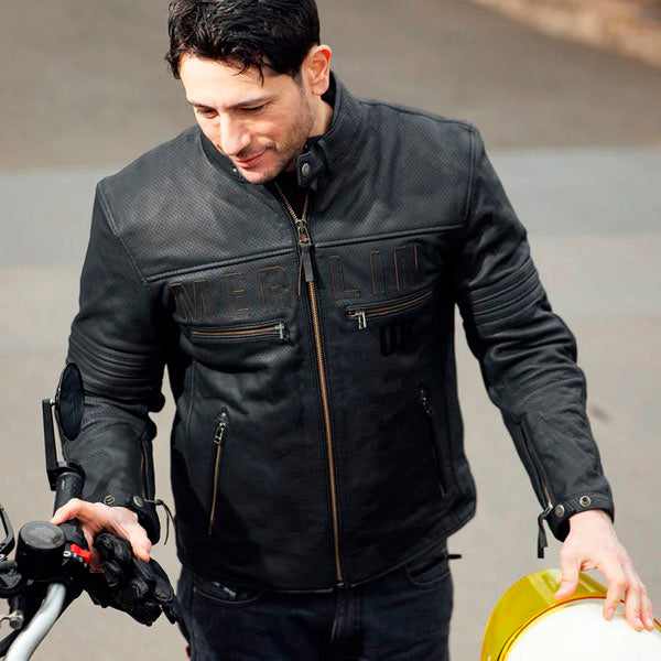 Revival_D3O_Leather_Jacket_Merlin_Black_Lifestyle3