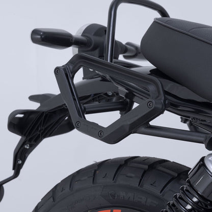 SIDE CARRIER SW MOTECH V-LOC SIDE CARRIER RIGHT FOR TRIUMPH STREET TWIN