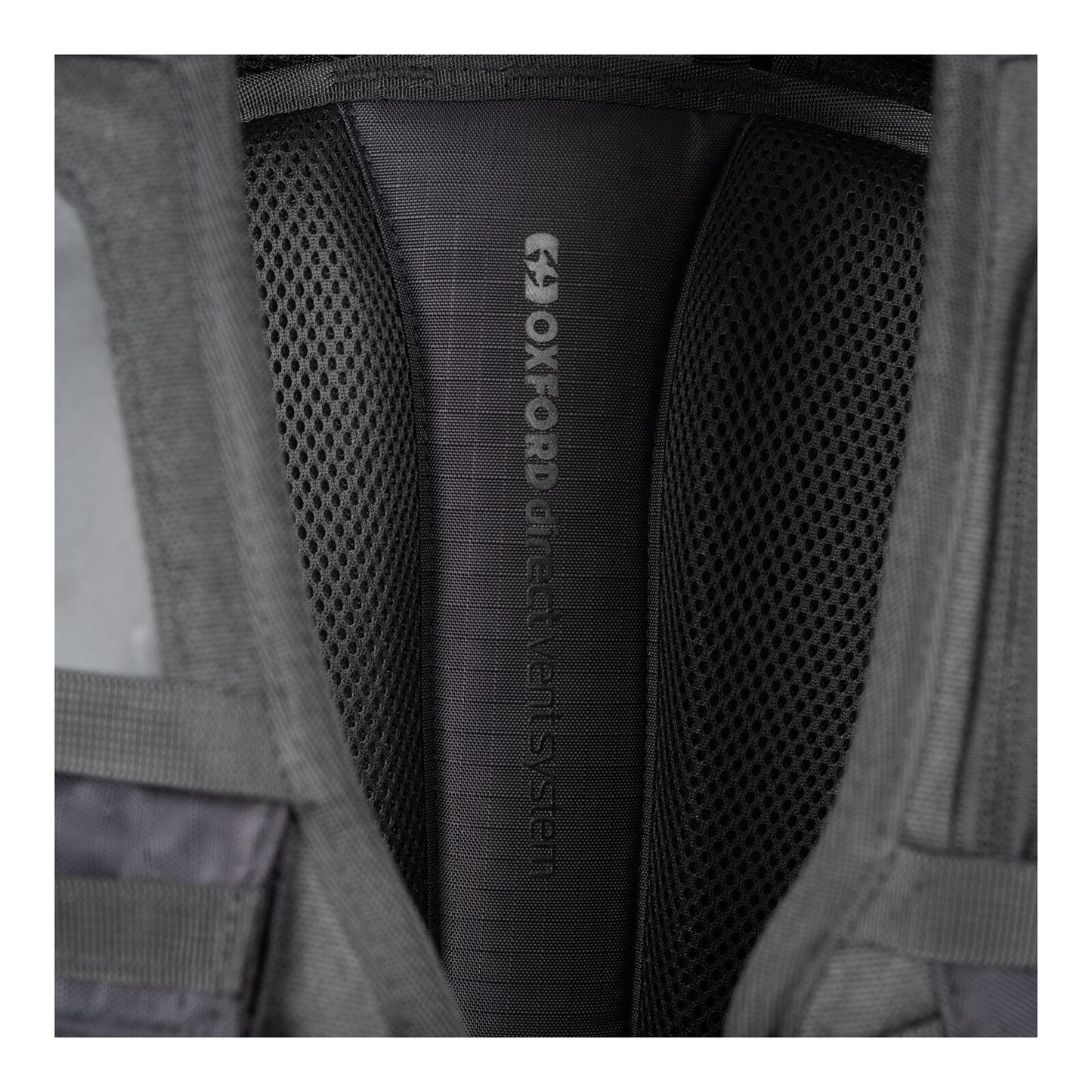 Oxford Atlas B-20 Advanced Backpack - Charcoal / Black