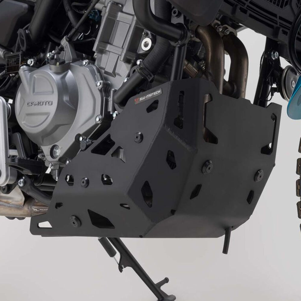 BASH PLATE SW MOTECH BLACK CF MOTO 450MT 24-ON