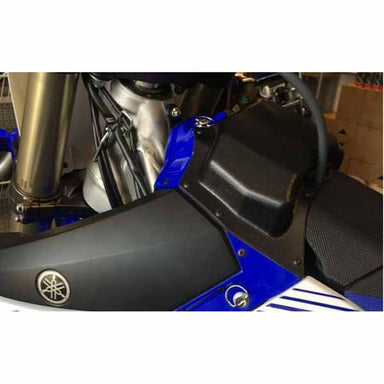 Twin Air has developed a new airbox kit for the Yamaha YZF250/450 which creates more open space within the airbox to optimize the airflow into your engine